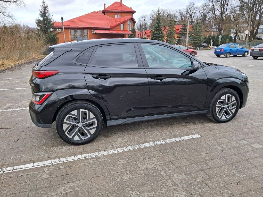 Hyundai kona electric 64квт. 22р.