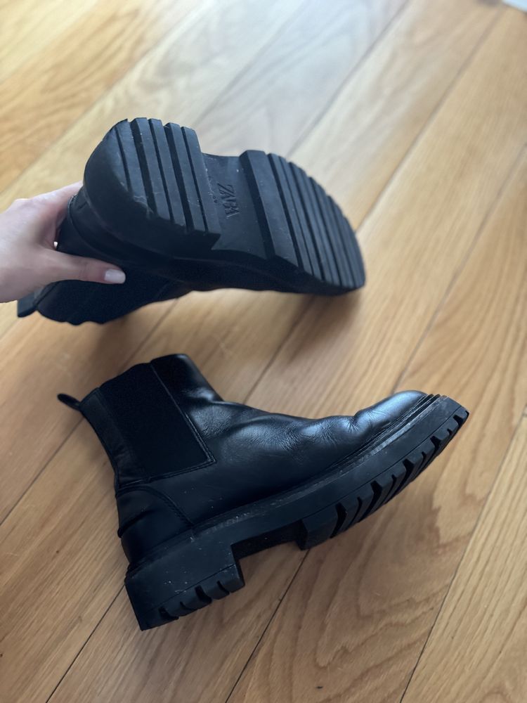 Botas pele chelsea 37 zara novas