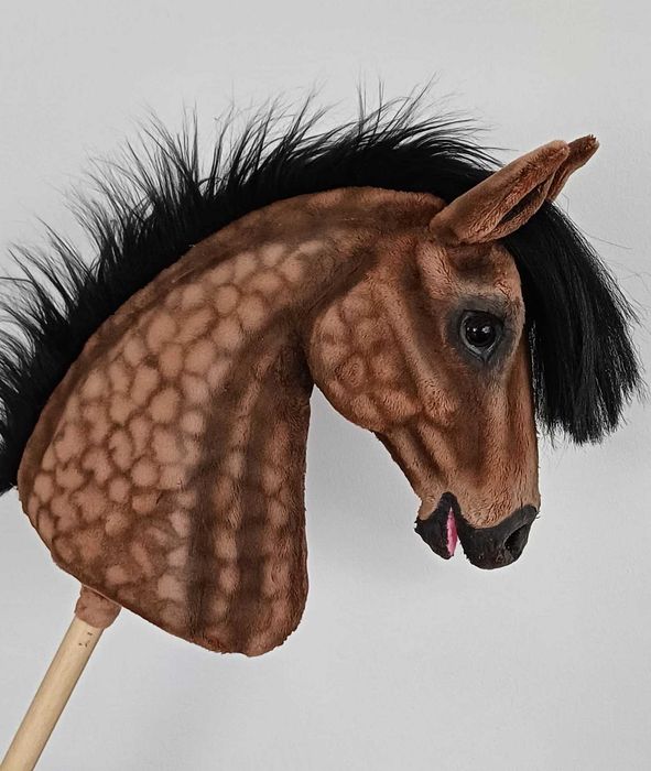 Realistyczny Konik Hobby Horse A3 + ogłowie gniady realistyk