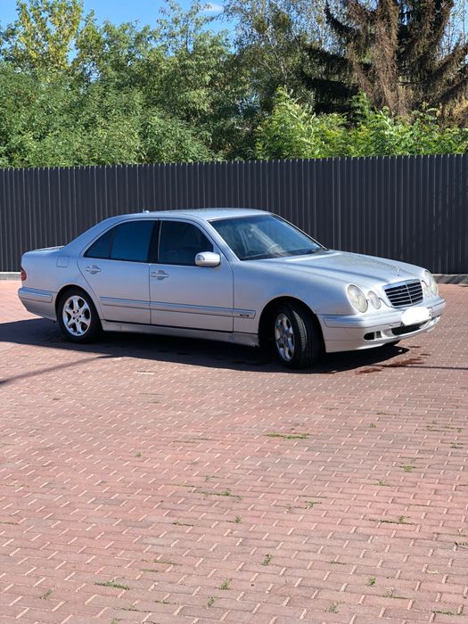 Продам Mersedes w210