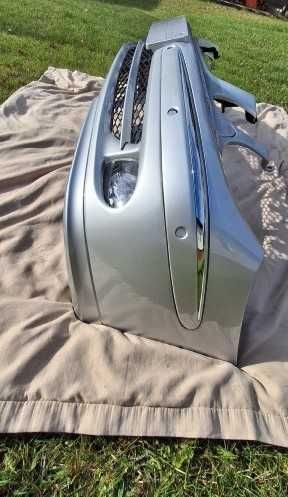 Mercedes W 211 zderzak przedni AVANTGARDE lak 744