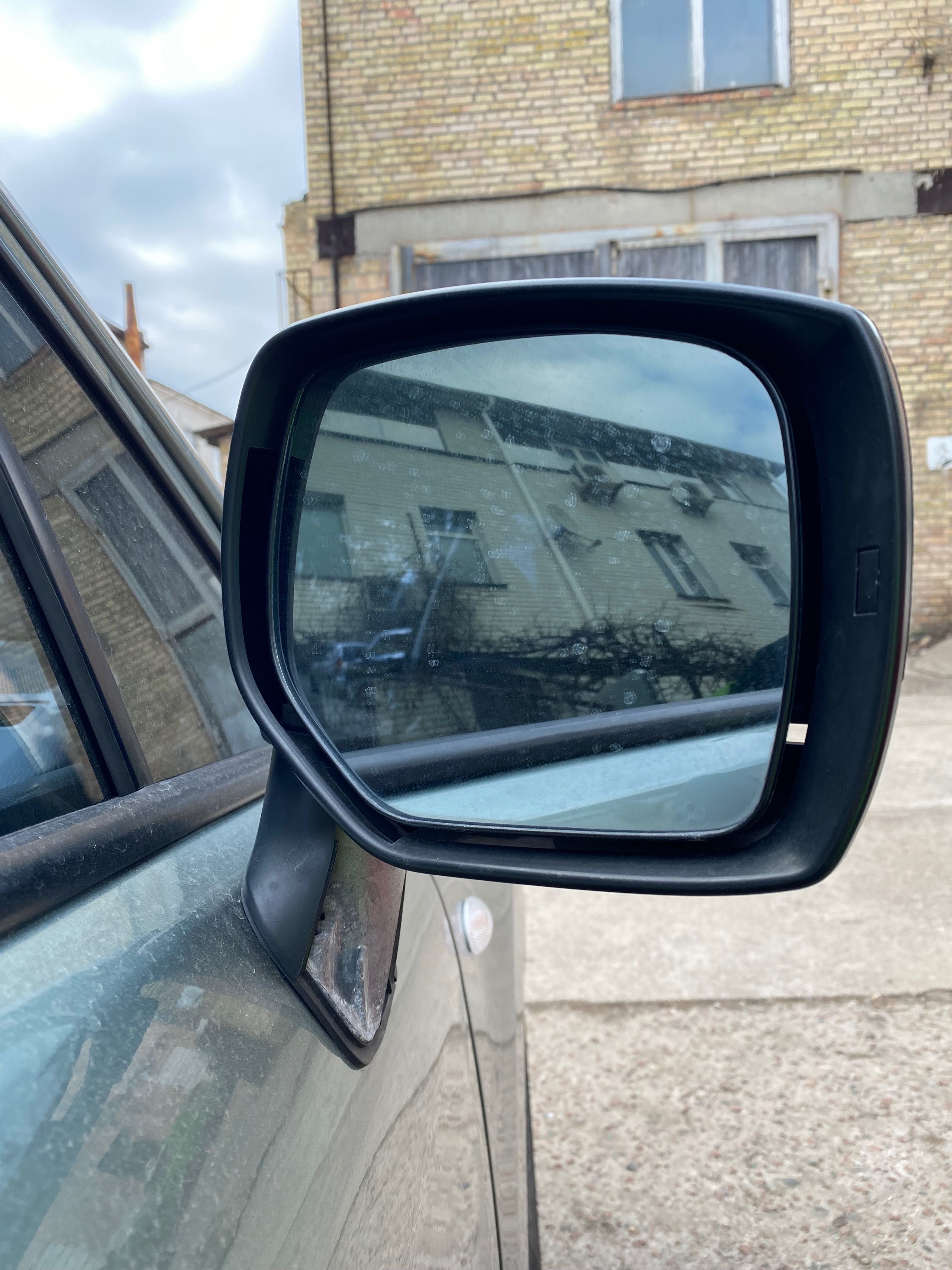 Зеркало Subaru Forester SJ 2.5 2014- 2018 переднее правое