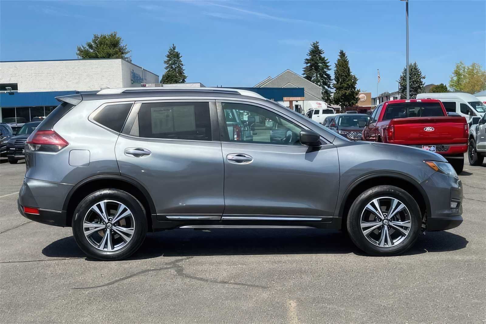 2018 Nissan Rogue SL