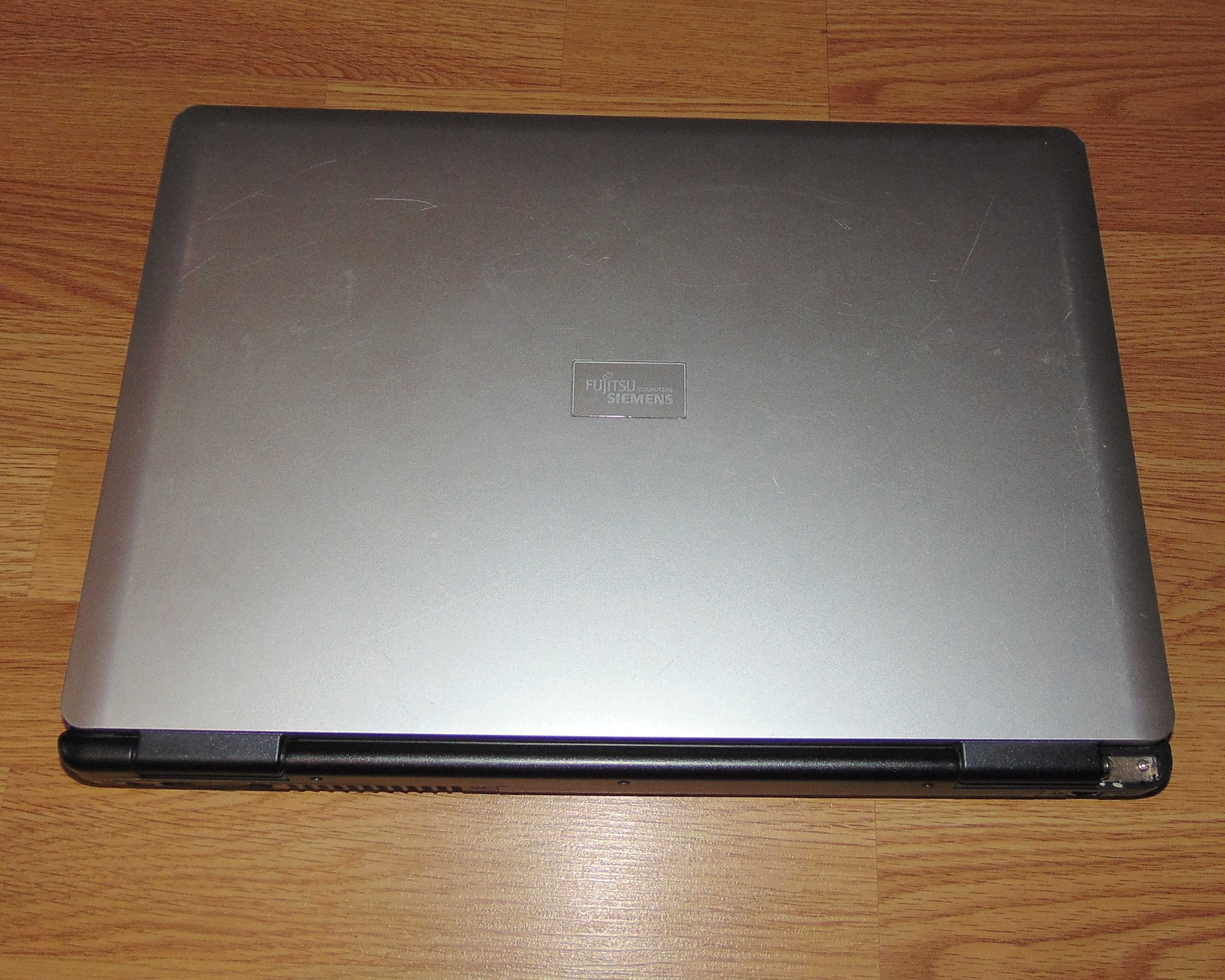17"  Ноутбук Fujitsu-Siemens Amilo M3438G