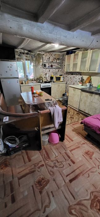 Продам дом в жилом состоянии.