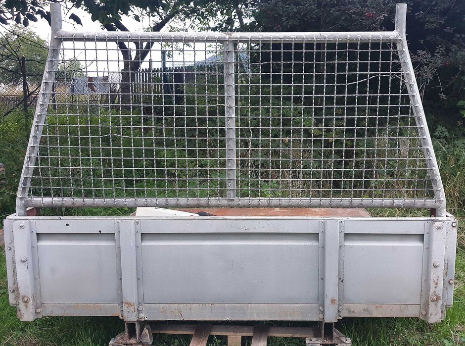 TRANSIT DUCATO IVECO kiper wywrotka paka zabudowa BUS komplet MONARCH