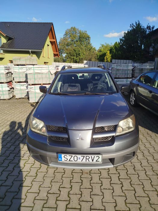 Mitsubishi Outlander 2,0 LPG, benzyna