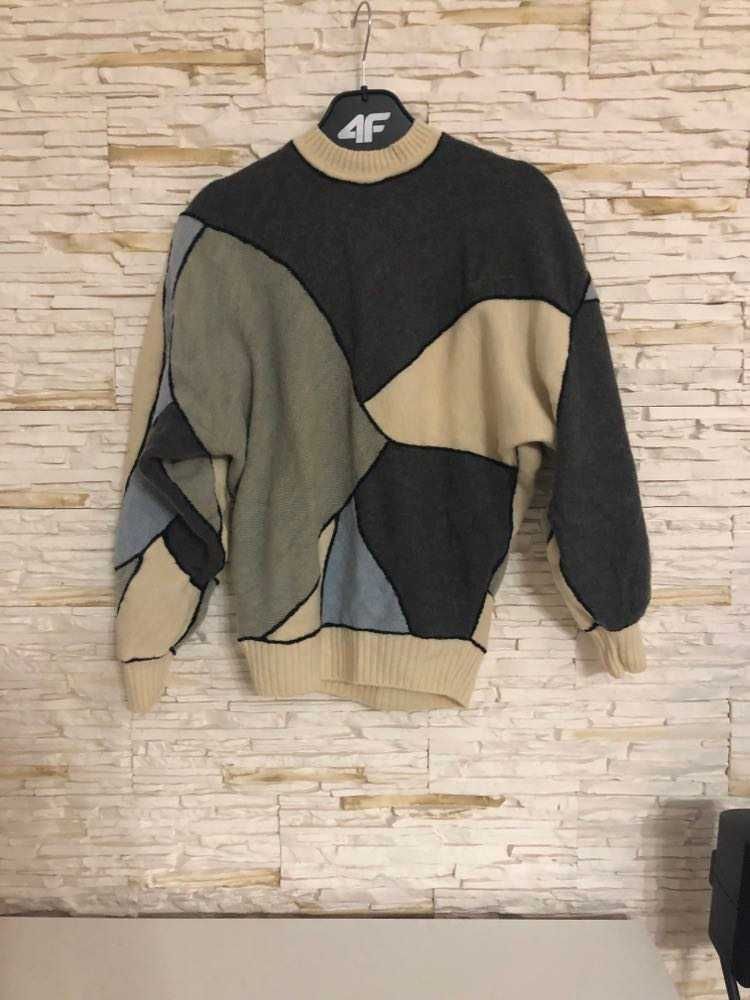 Sweter damski kolorowy roz. 36/38.
