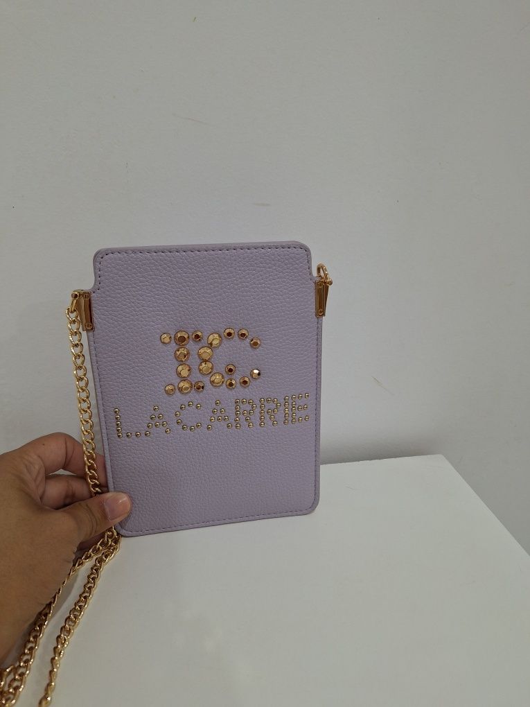 Bolsa para telemóvel em pele