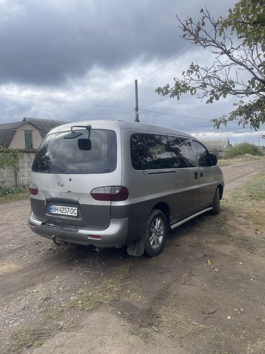 Продам обмін хюндай H-200