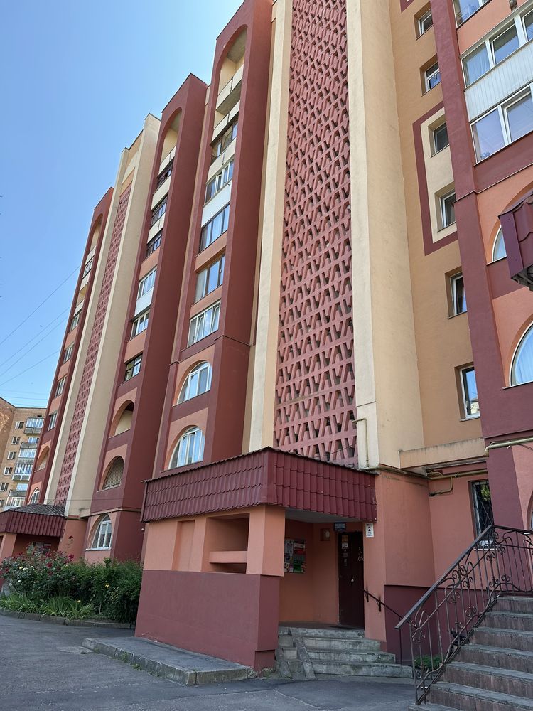 Оренда 1 кімнатноі квартири  біля парку, центр