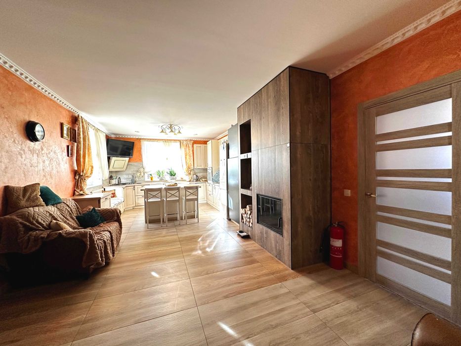 Ексклюзивна пропозиція будинок з усіма зручностями в  м.Стрий