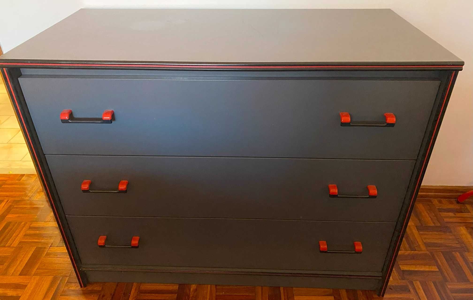 Cómoda de quarto com 3 gavetas