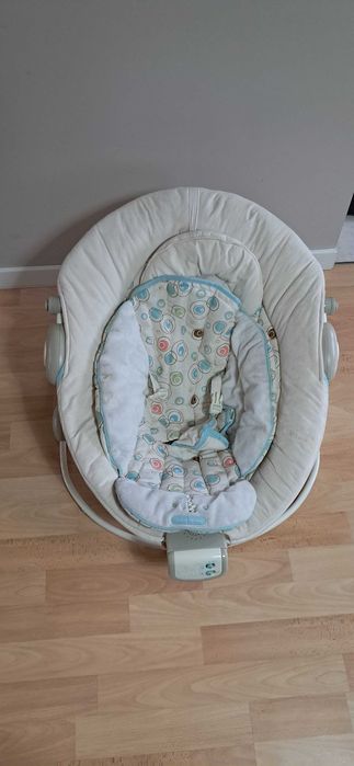 Leżaczek z wibracją Bright Starts Comfort & Harmony Bujaczek Bujak