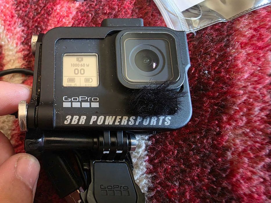 GoPro 8 black muitos extras