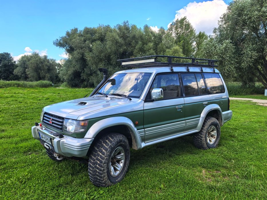 Mitsubishi Pajero II 2.8td skrzynia SS