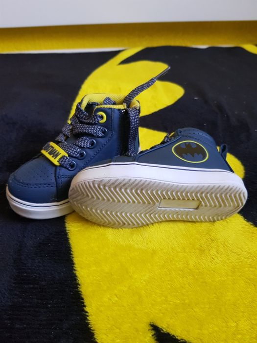 Buty batman dla chłopca