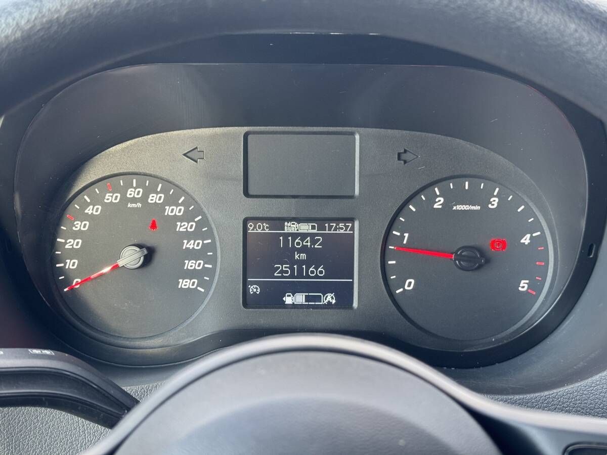 Mercedes-Benz Sprinter LED LANG 2021 freshauto