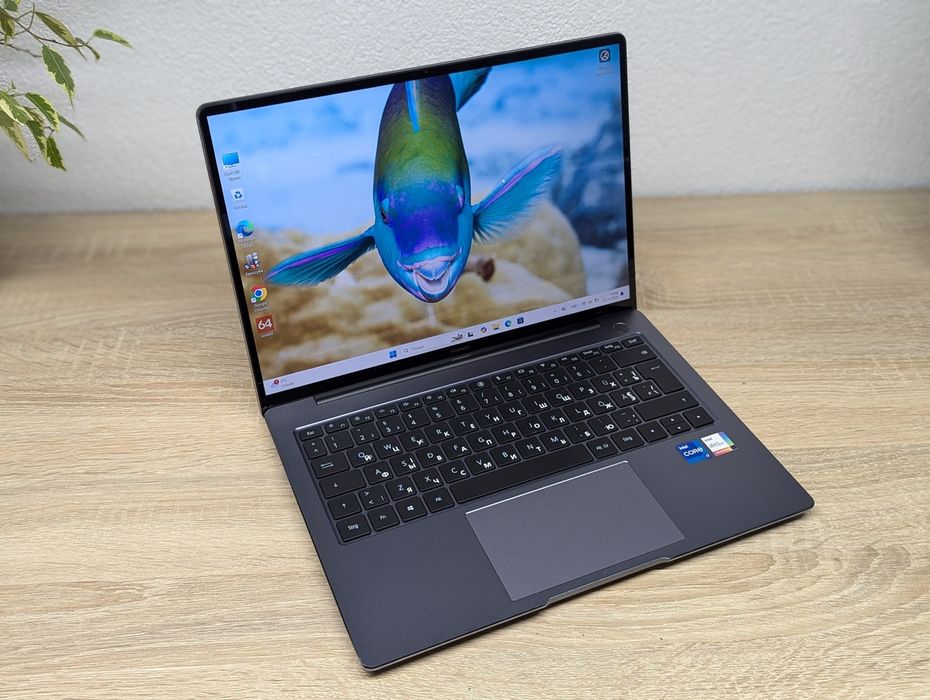 Продам стильний ноутбук Huawei MateBook 14s