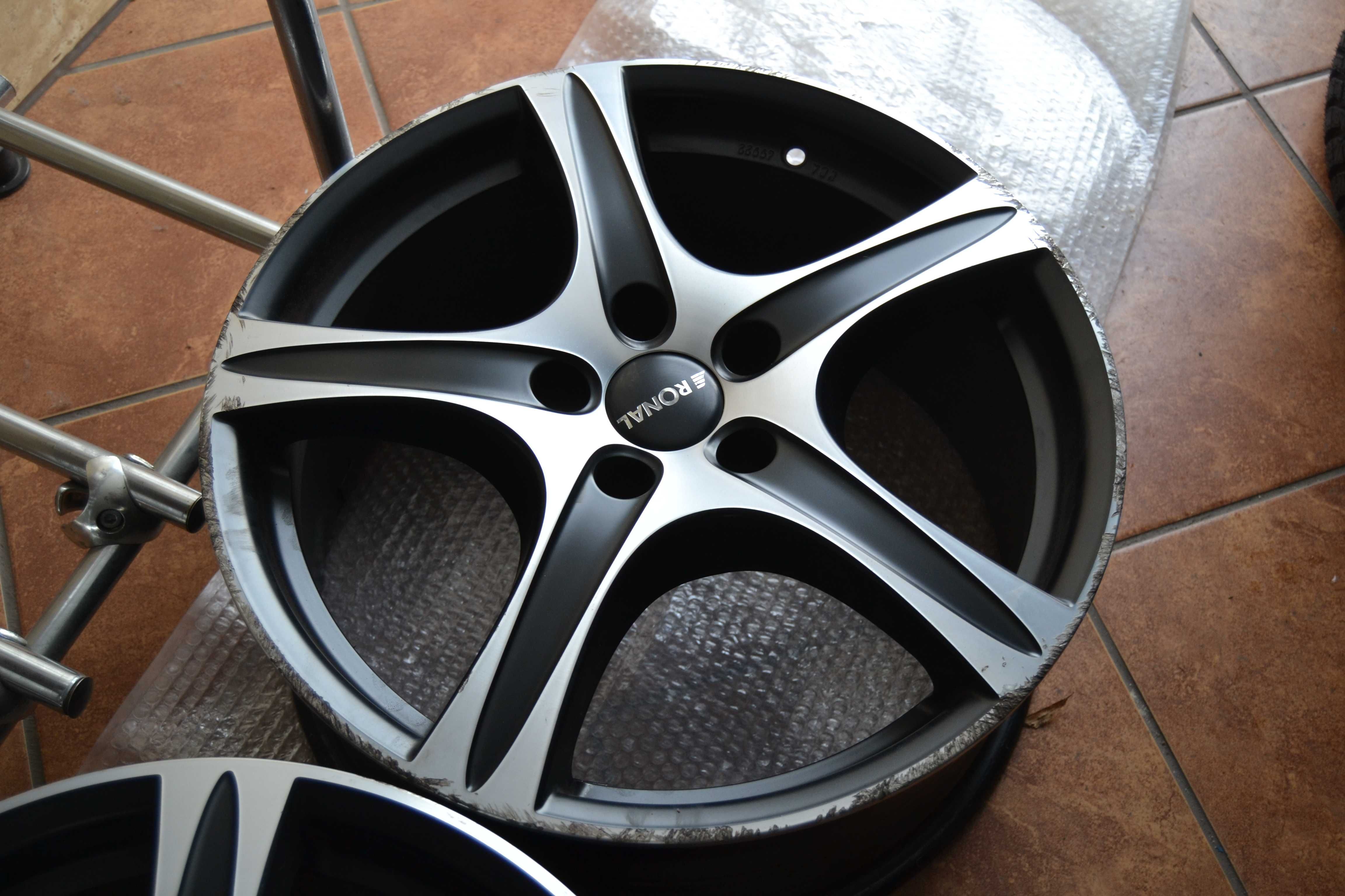 Komplet felg alu Ronal VW Audi Mercedes 18 cali 5x112 et45 8x18 felgi