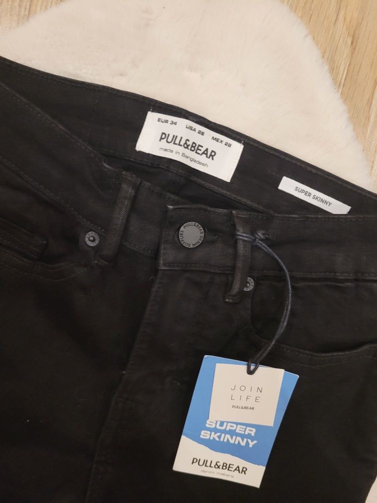 Czarne jeansy super skinny pull&bear 34 xs