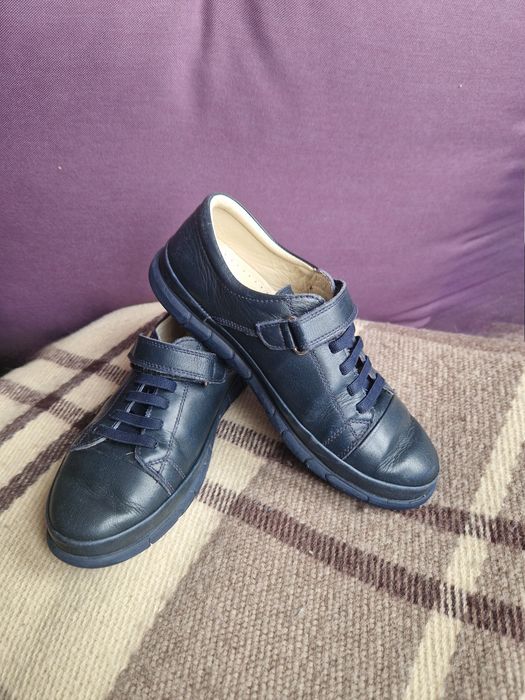 Туфлі мокасини шкіряні хлопчику 35р (23см) вузька нога