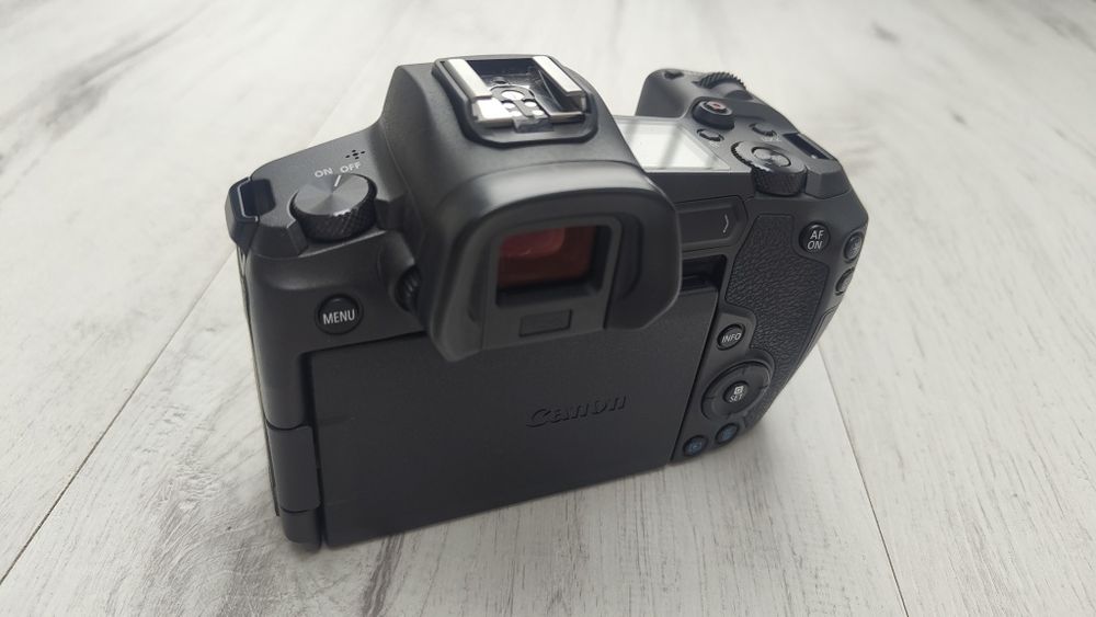 Canon EOS R – świetny stan, komplet w pudełku, gotowy do pracy!