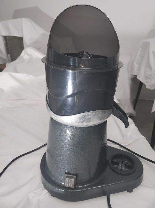 Exprimidor elétrico professional