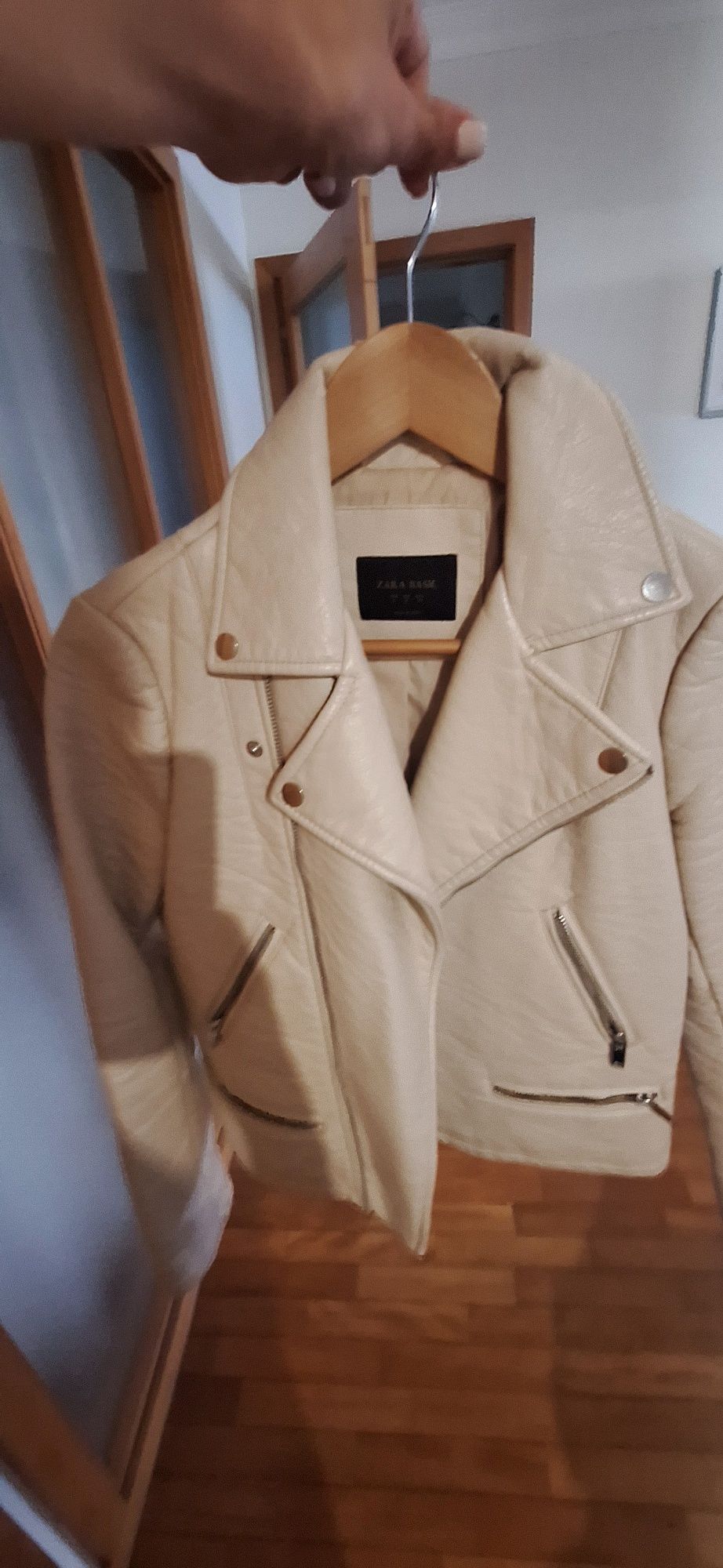 Bomber jacket zara basic bege ecopele