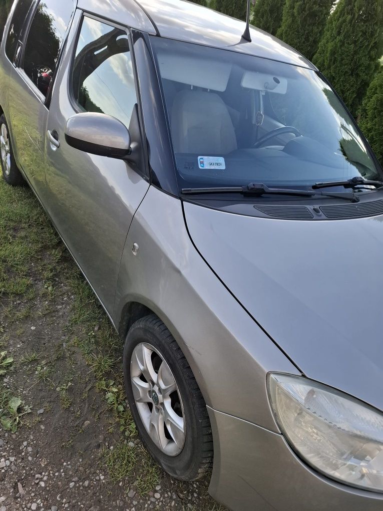 Skoda roomster 1.6