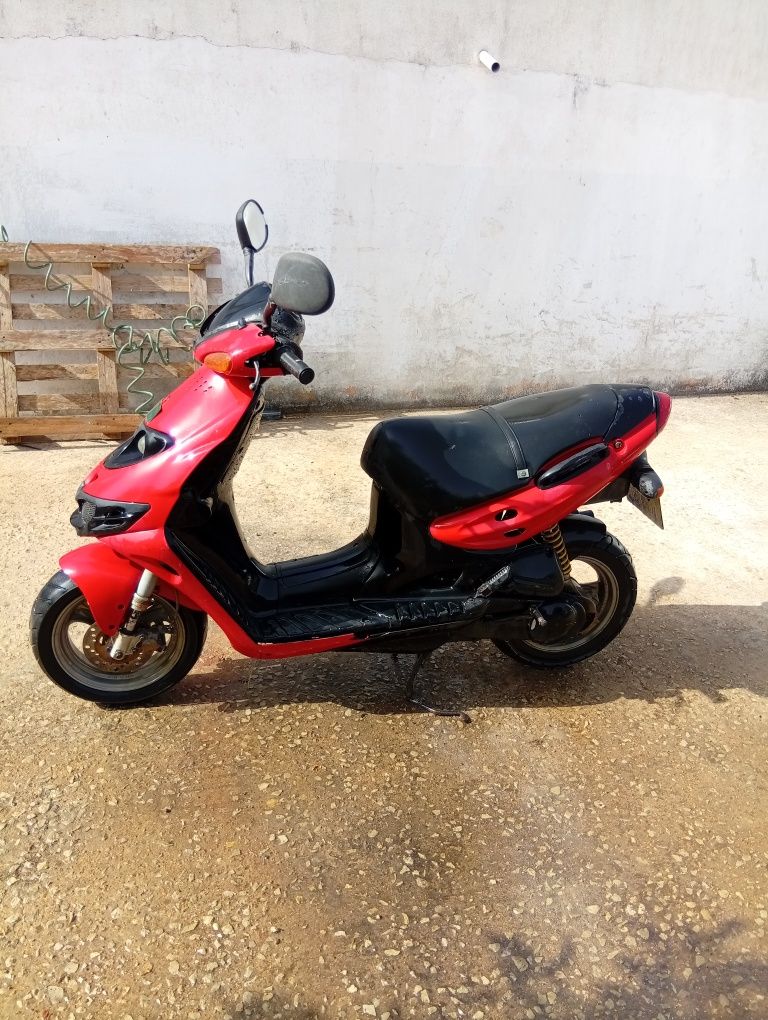 Vendo Suzuki katana 50
