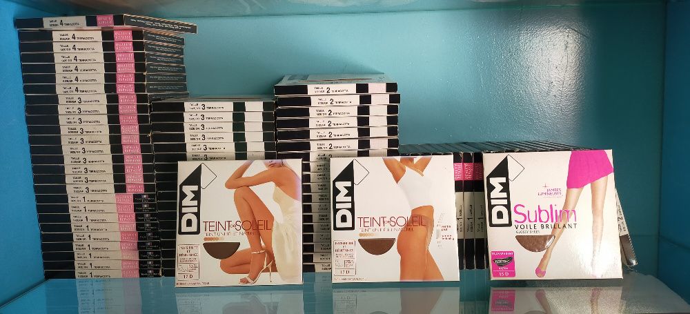 Venda em lote de meias/collants DIM