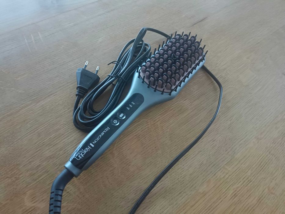 Remington CB7480 szczotka do prostowania włosów.