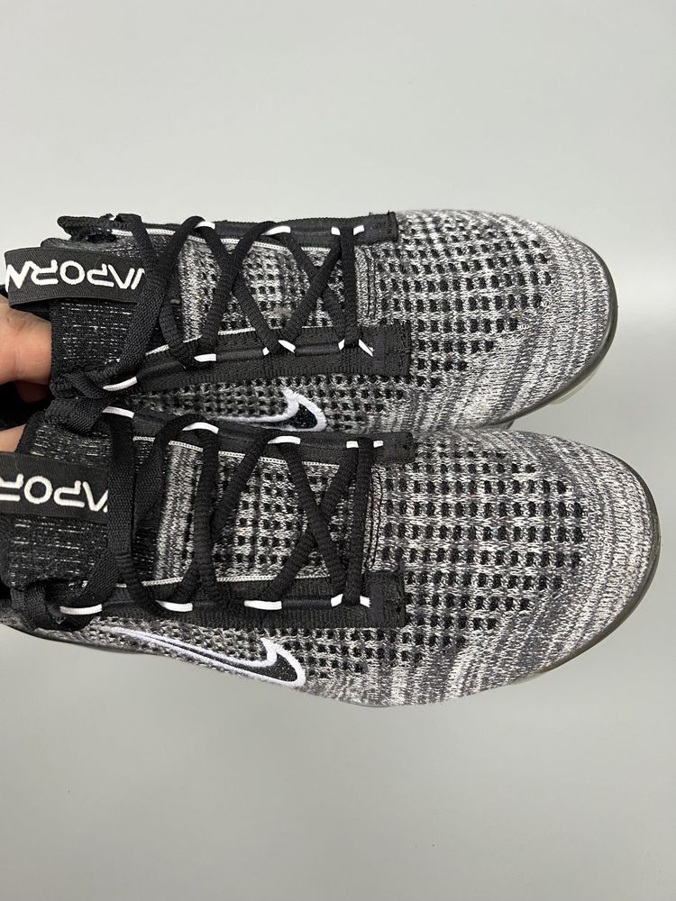 Оригінальні кросівки Nike Air Vapormax Fk 37.5р.23.5см.