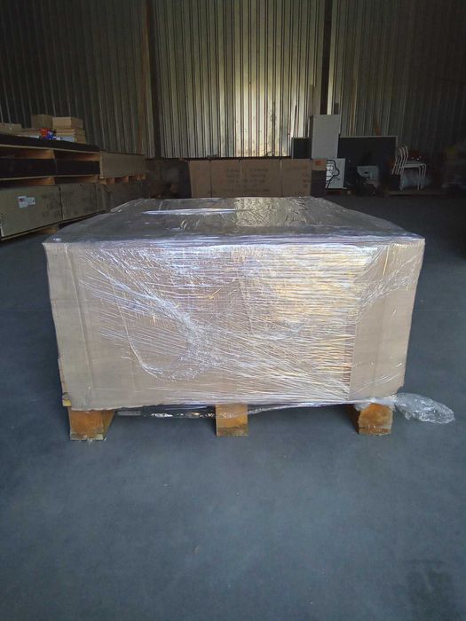 Стільниці для столів в кафе, піццерії, їдальні 120*80см ЛДСП 28 мм бук