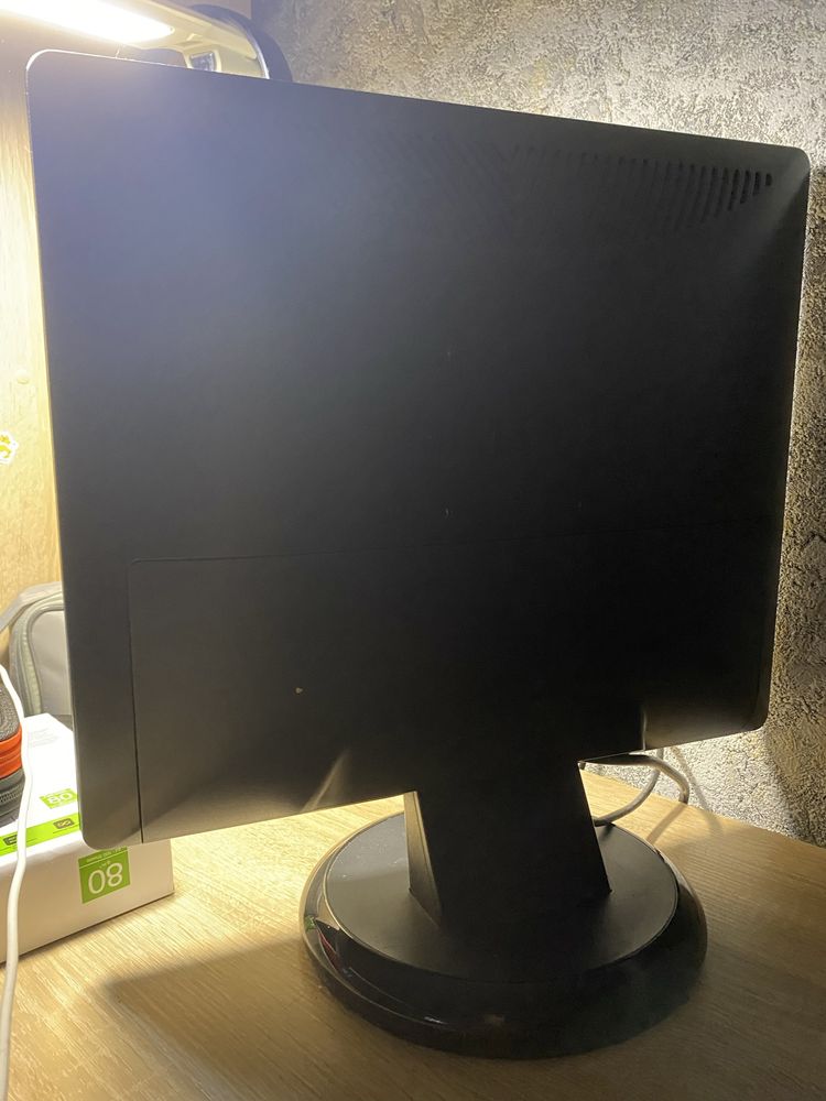 Монітор Samsung 19