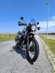 Royal Enfield himalayan