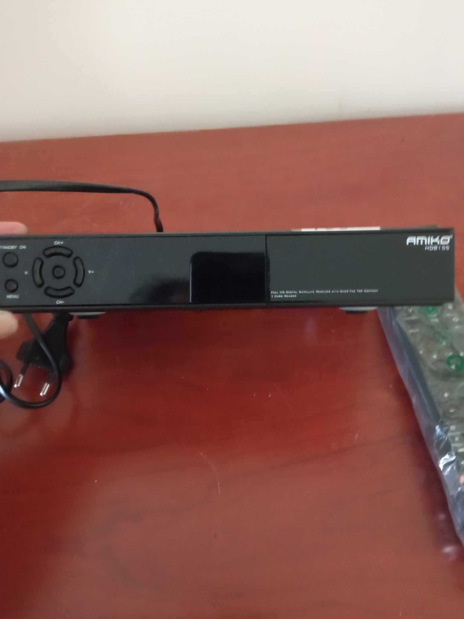 caixa para canais de tv