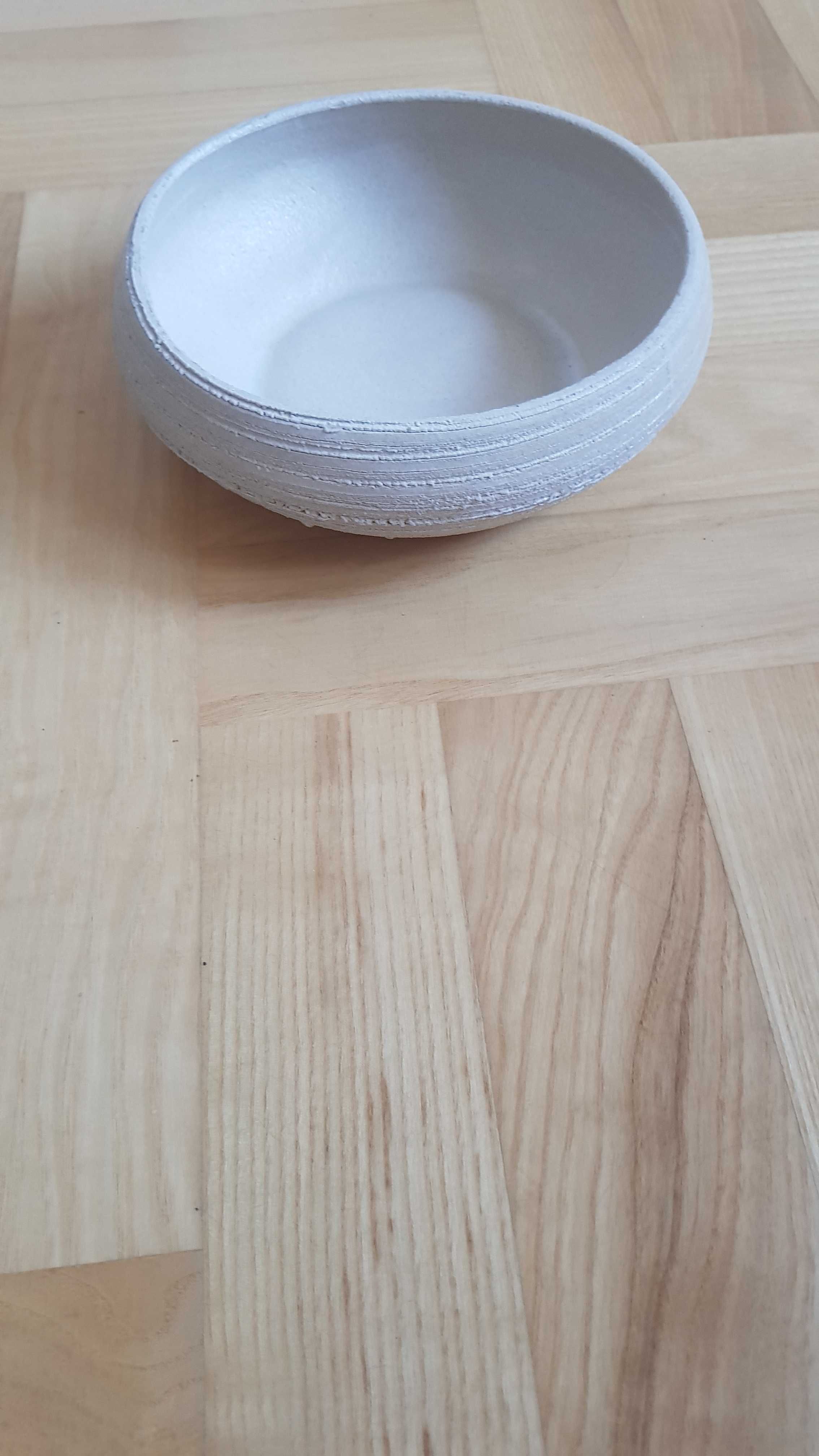 Misa ceramiczna, ozdobna, ecri średnica 17 cm