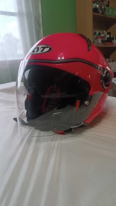 Capacete KYT d-city - liso - fuxia fluo - rosa tamanho S