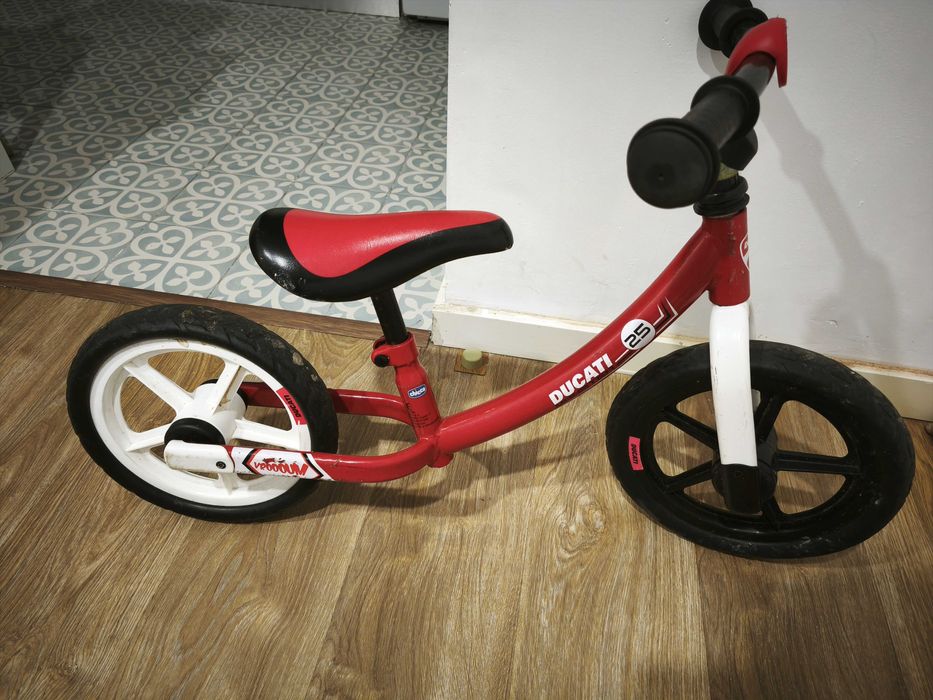 Bicicleta aprendizagem Chicco