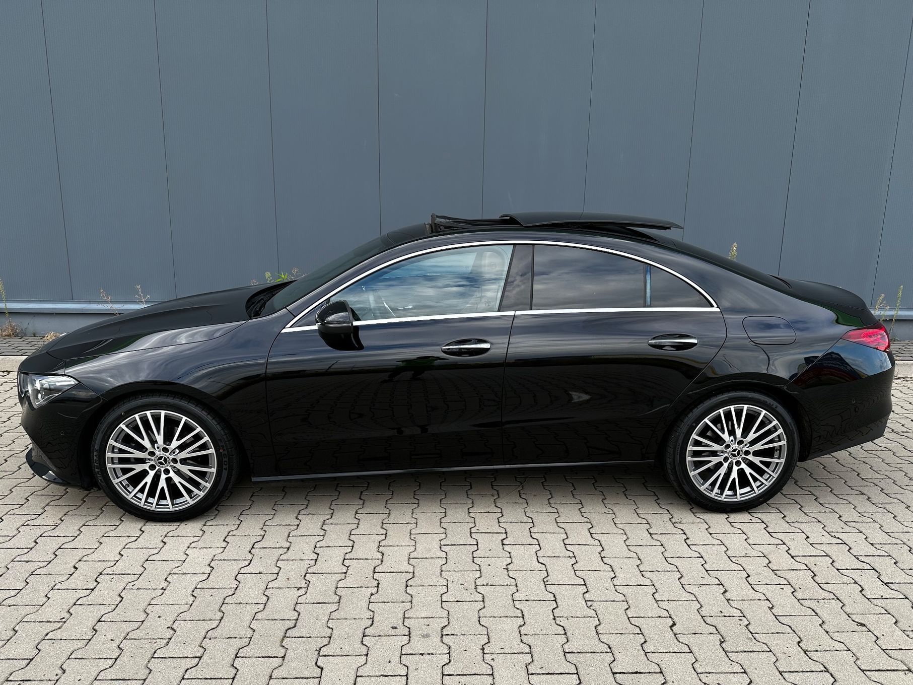 Mercedes-Benz CLA Panorama, Keyless Go, Ambiente, Led, Skóra, Kamera, 18''