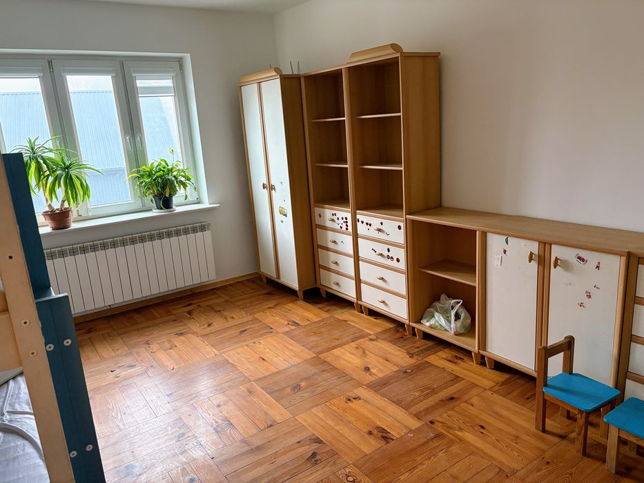 Niezależne piętro domu, 7km od Krakowa, duży ogród.