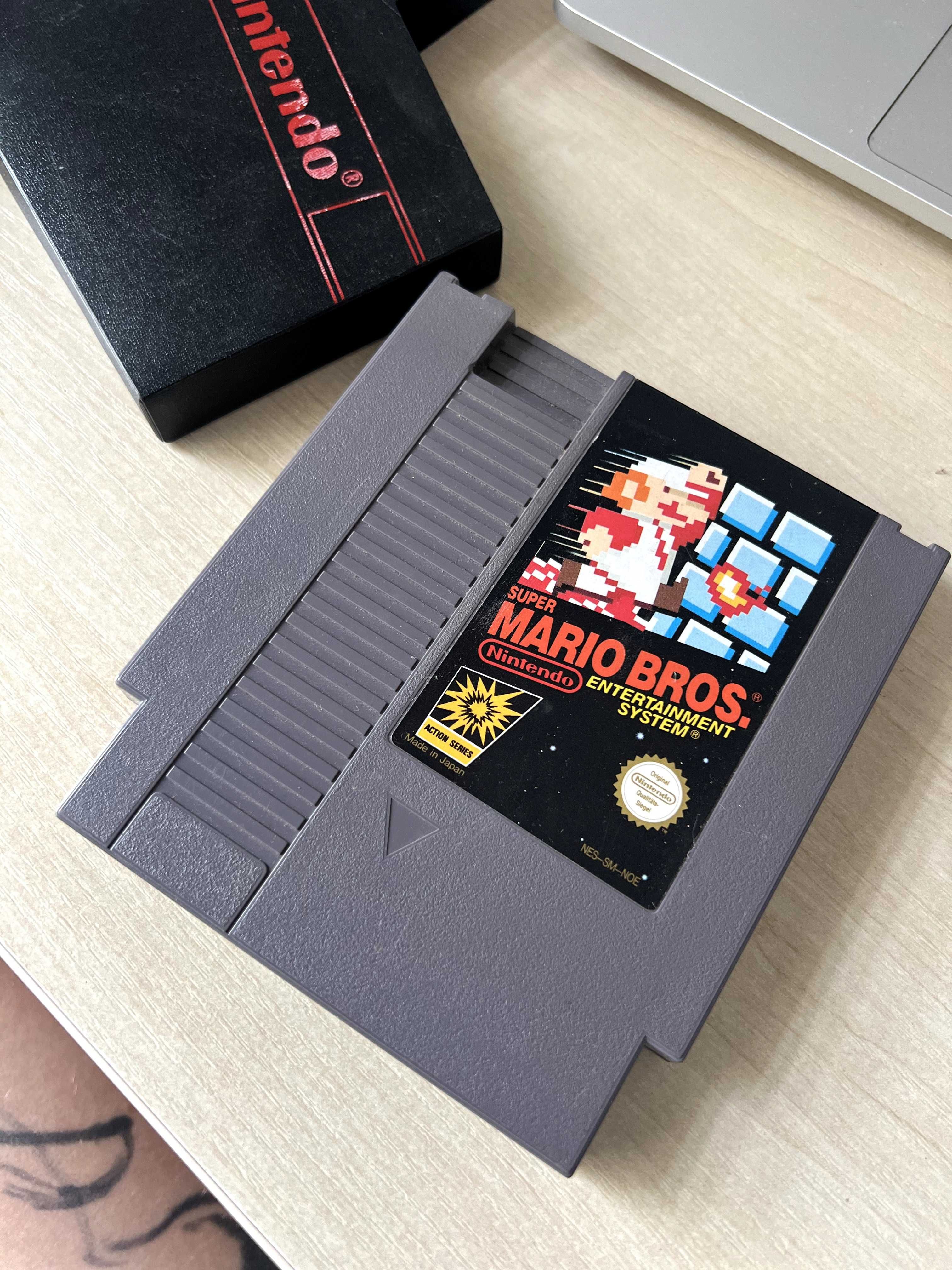 Super Mario Bros Nintendo Entertaiment System 1985