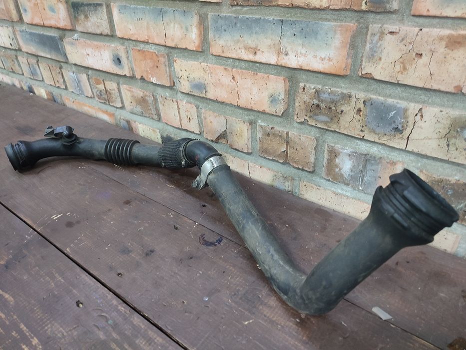 Патрубок интеркулера Renault Kangoo 1.5 dci 8200874705 8200875380