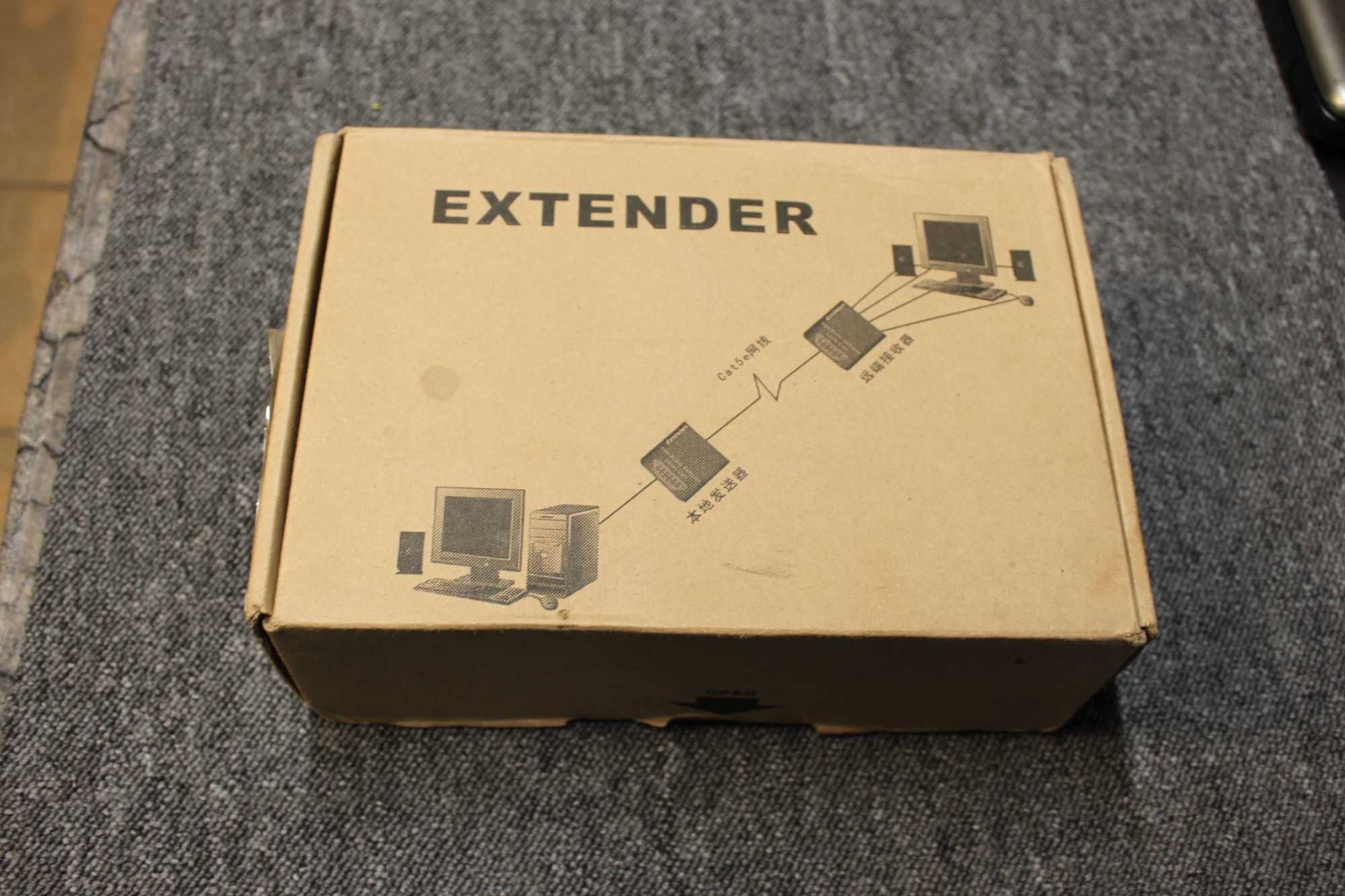Przedłużacz sygnału wideo VGA Extender