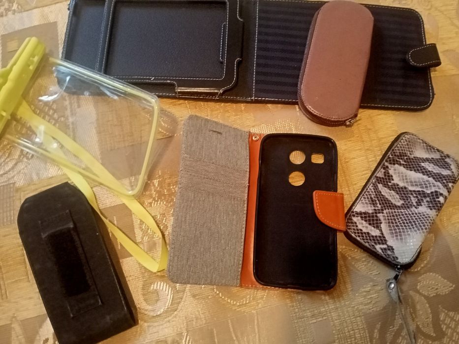 Чехлы на фотоаппарп( смартфон,планшет)