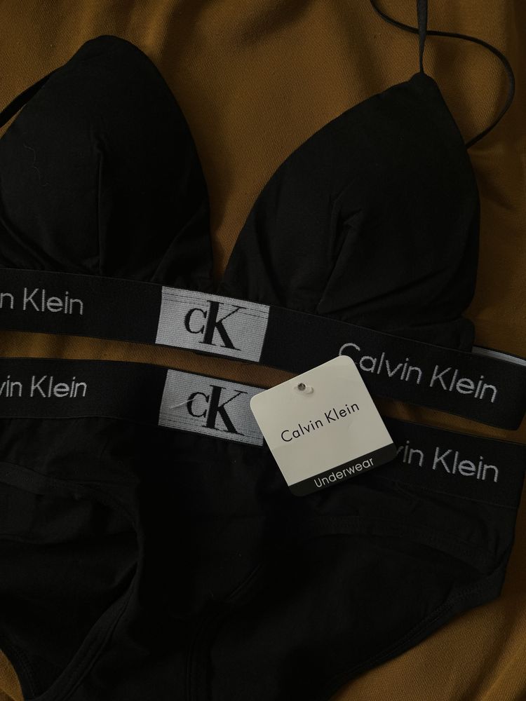 Жіночий комплект білизни Calvin Klein