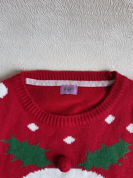 Светр  новорічний  для дівчинки  5-6 F&F