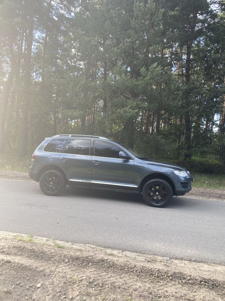 Volkswagen Toureg 3.0TDI без пневми